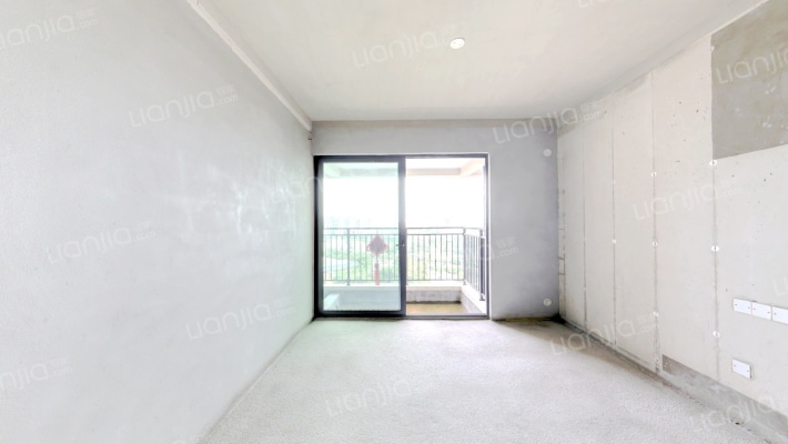 华润置地未来城市二手房实景图