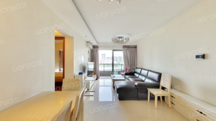 新世界凯粤湾二手房实景图