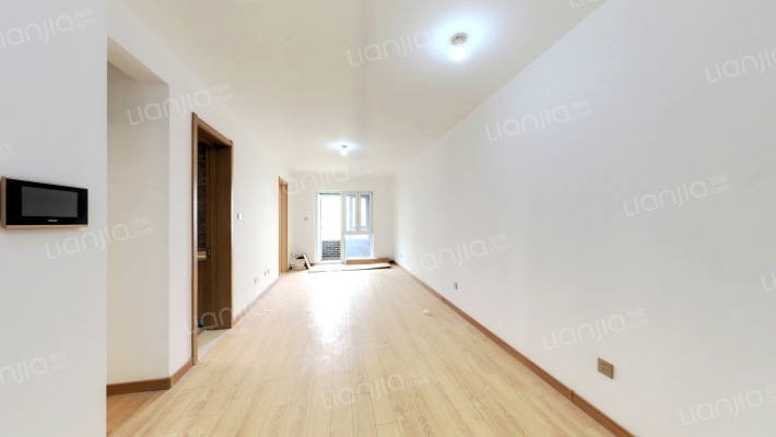 哈洛小镇二手房实景图