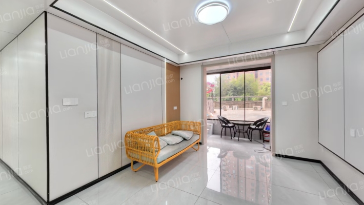 水晶郦都二手房实景图