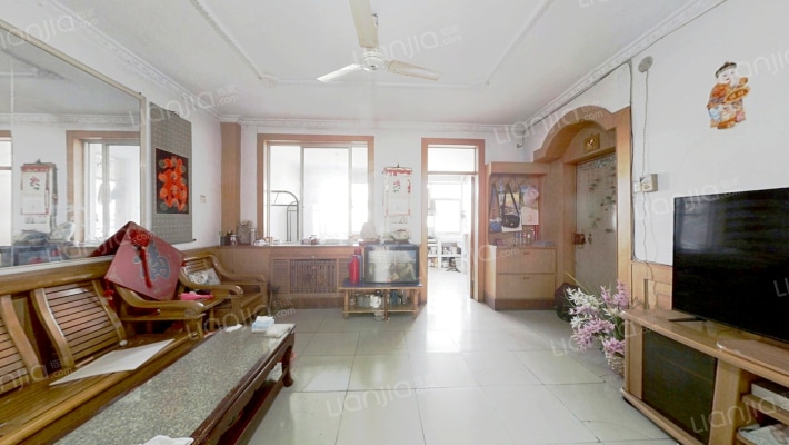 广厦集团单位宿舍二手房实景图