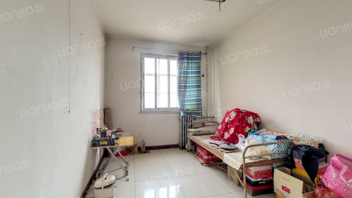 桥东粮食局小区二手房实景图