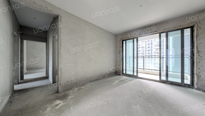 隆生鹿江花园二手房实景图