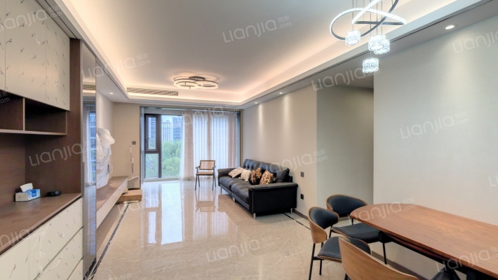 融创嘉潮府二手房实景图