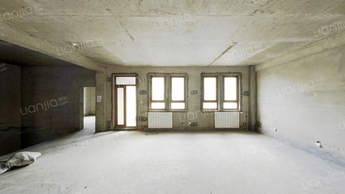 唐岛金湾二手房实景图