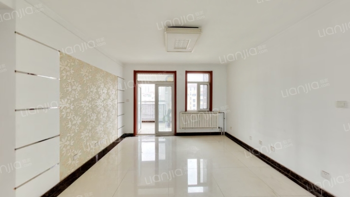 中国诺贝尔城二手房实景图