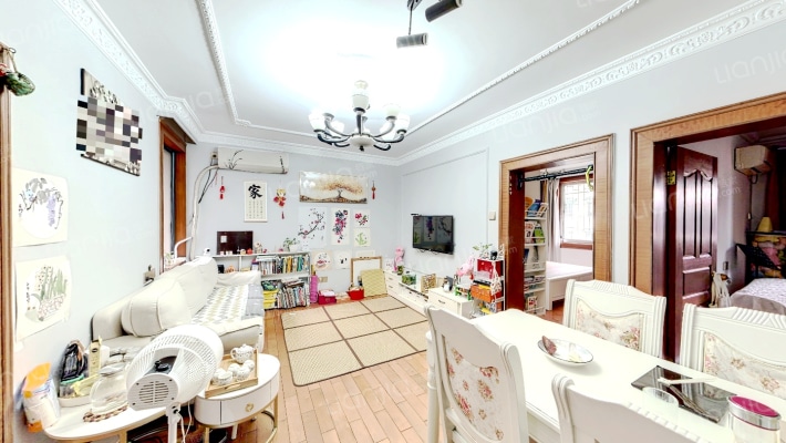 孔雀社区二手房实景图