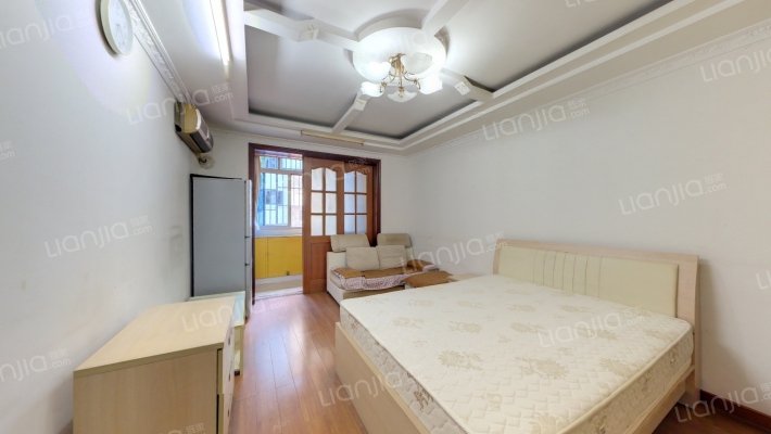 汇成三村二手房实景图