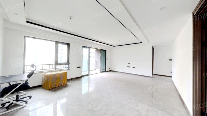 天府万科城岚山二手房实景图