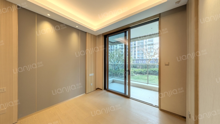 新湖上海青蓝二手房实景图