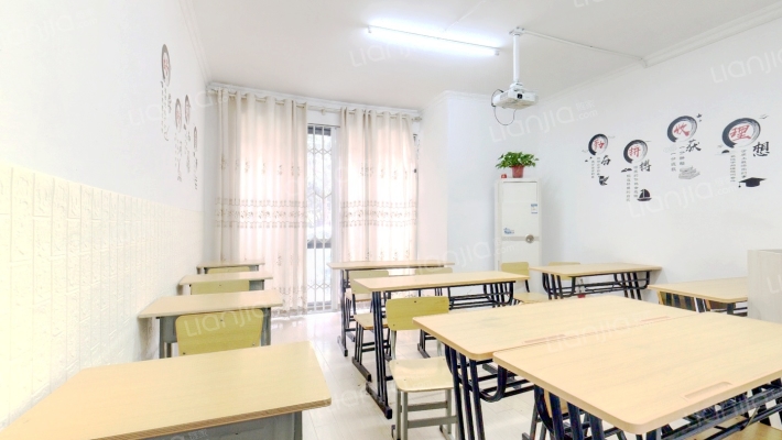 岸上玫瑰二手房实景图