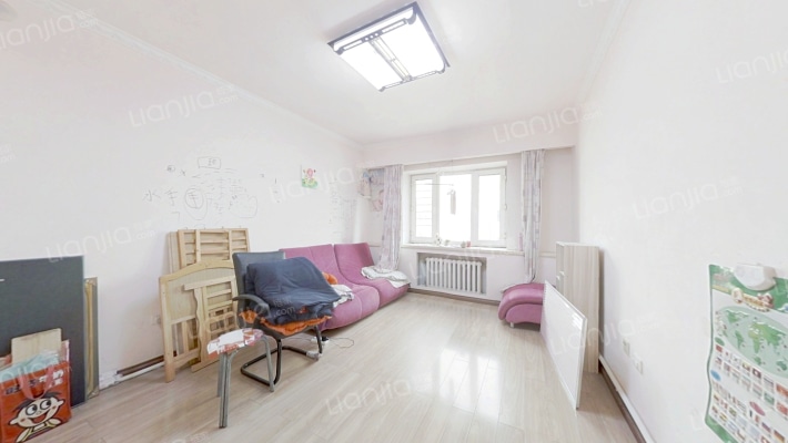 三文小区二手房实景图