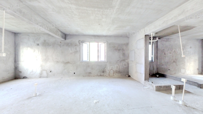 云岚居B区二手房实景图