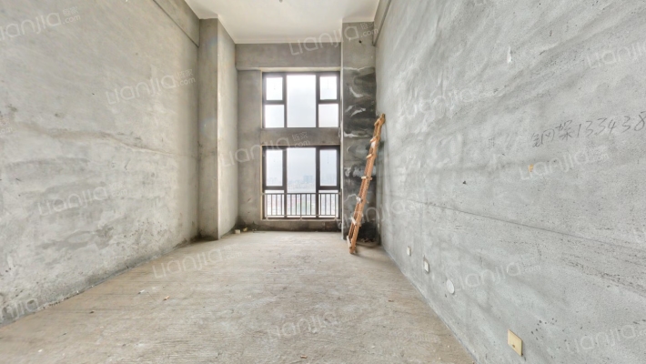 紫荆之星二手房实景图