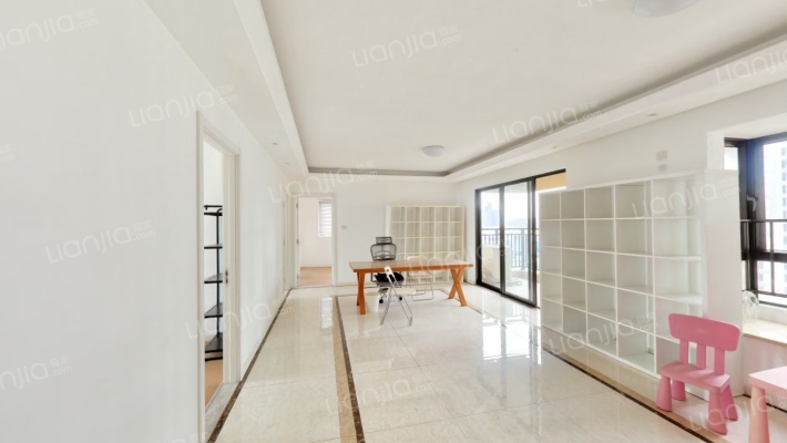 万科中央公园一期二手房实景图