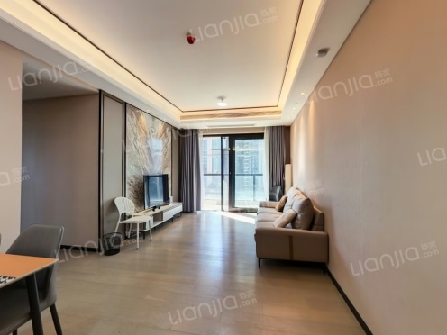 整租·龙光玖龙台二期 4室2厅 西南