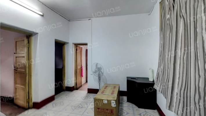 行政审批服务局家属区二手房实景图