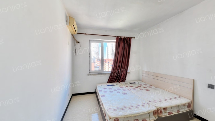 晓春社区二手房实景图