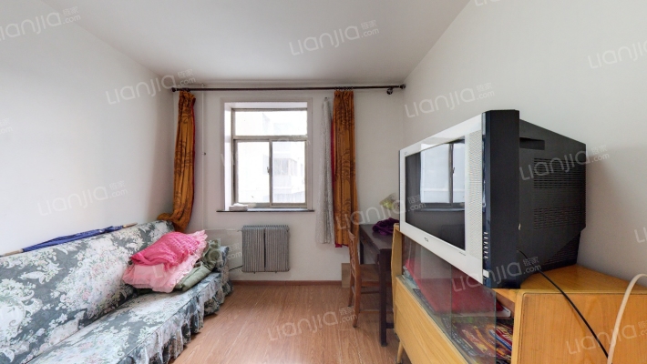 卫生厅（南/北）二手房实景图