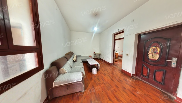 新驿村二手房实景图