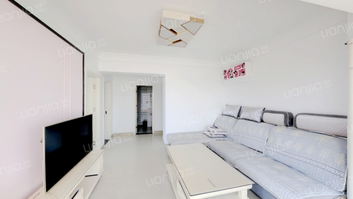 香格里晶座二手房实景图