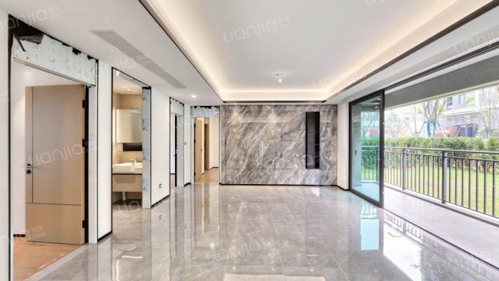 中粮保利天玺壹号二期悦颂二手房实景图