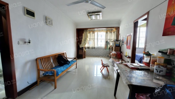 市府路210号二手房实景图