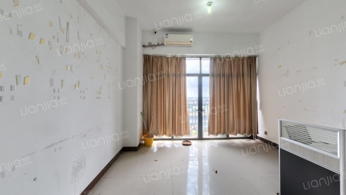 腾大时代广场二手房实景图