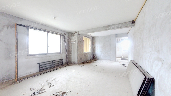 华龙金鼎二手房实景图