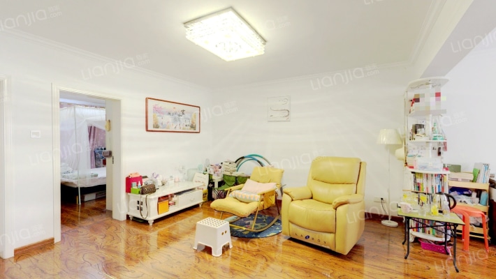 晒谷场二手房实景图