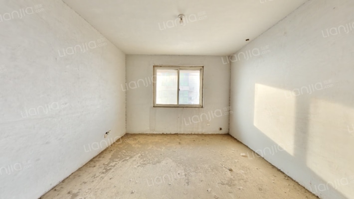 天中国际二手房实景图