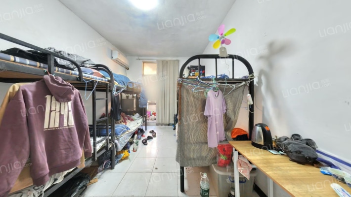 八卦岭宿舍二手房实景图