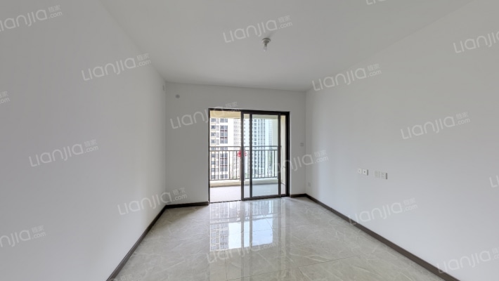 雅居乐清远雅郡二手房实景图