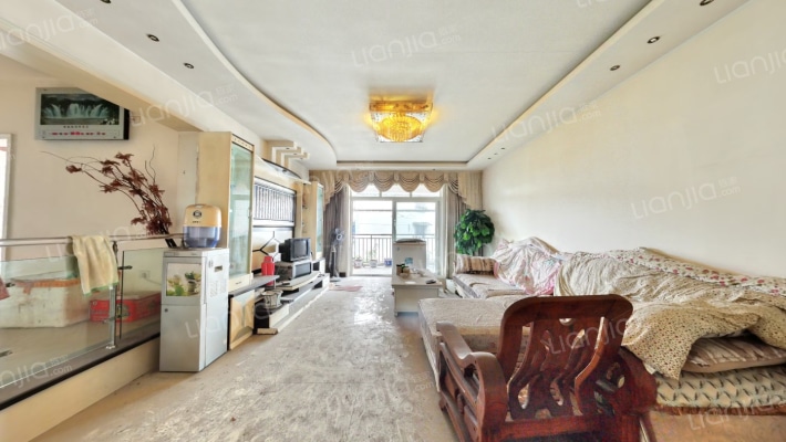 兰天龙湖苑二手房实景图