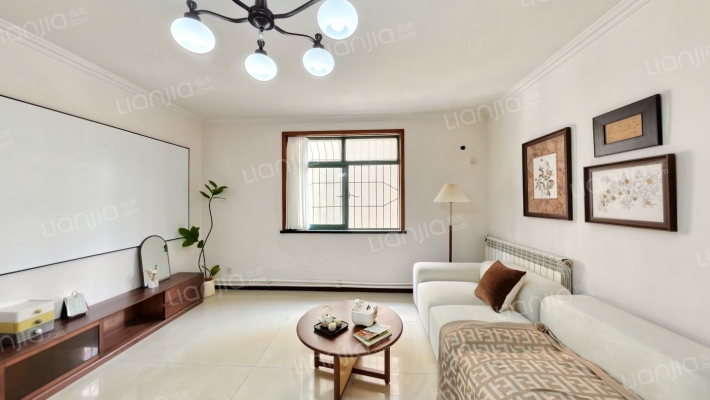 新馨家园二手房实景图