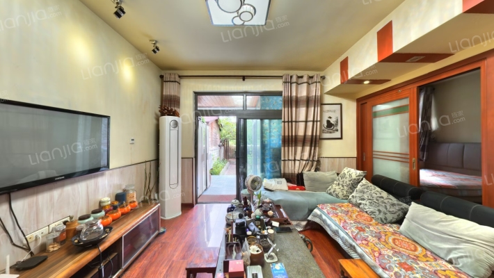 骏逸江南二手房实景图