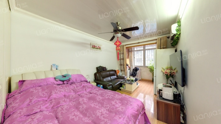 通阁路135弄二手房实景图