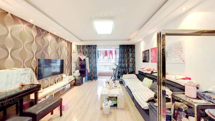 小镇西西里聚贤里二手房实景图