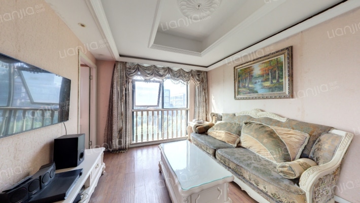 海辰水岸晶座二手房实景图