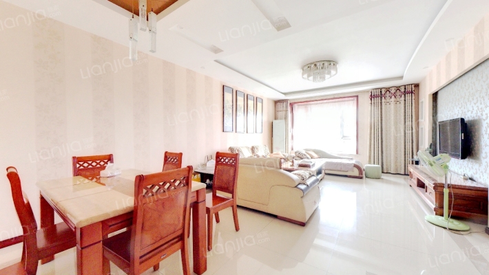 金雁湖紫荆苑二手房实景图