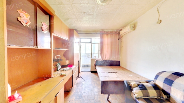 植物园东里二手房实景图