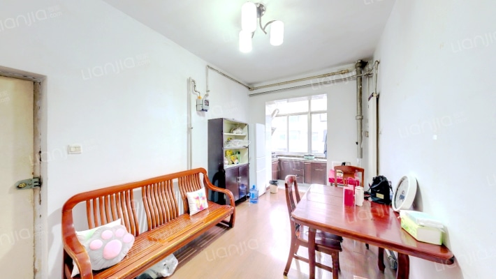 东后小河9号院二手房实景图