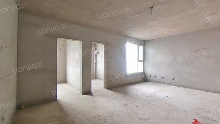 红郡苑二手房实景图