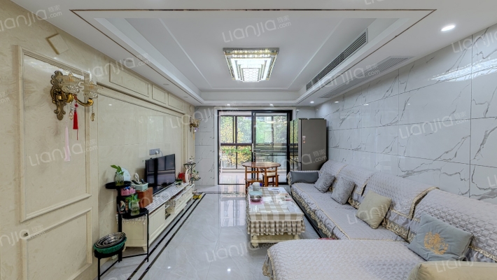 万和湖畔天下二手房实景图