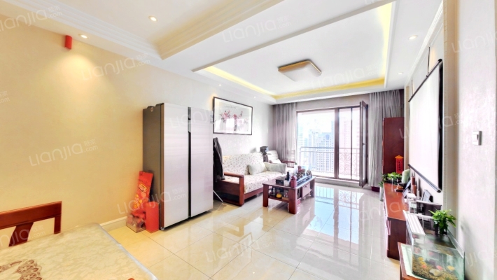 汇锦香槟湾二手房实景图