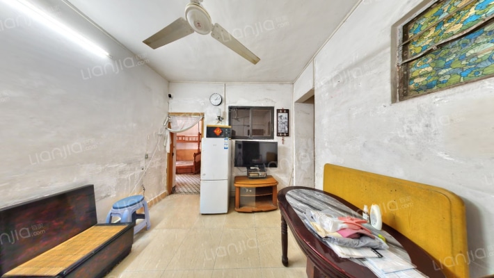 南华东路二手房实景图