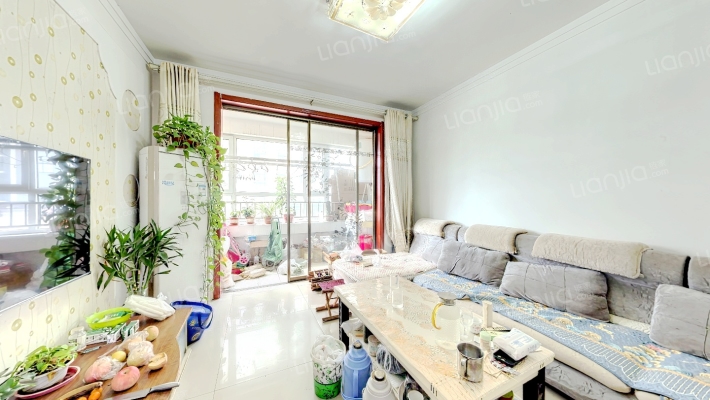 华都•颐年园二手房实景图