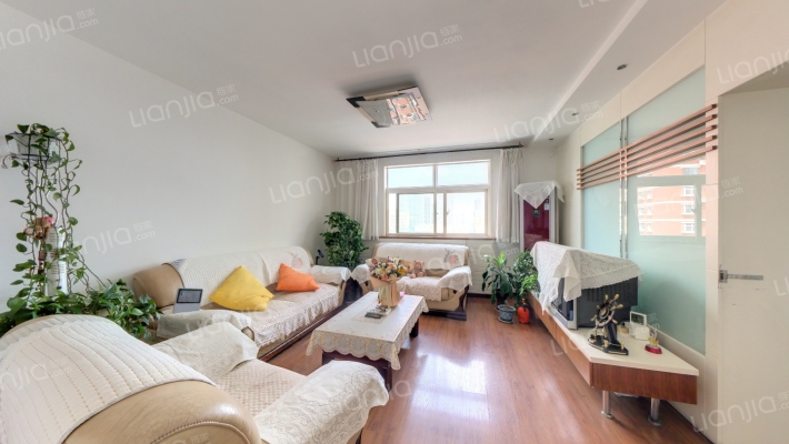 外国语宿舍二手房实景图