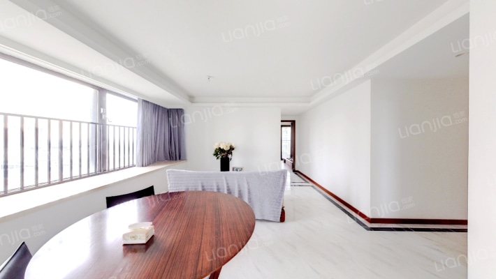 绿地海湾丽海苑二手房实景图