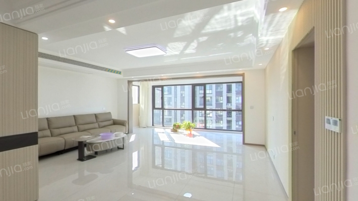 领创大地城二期二手房实景图